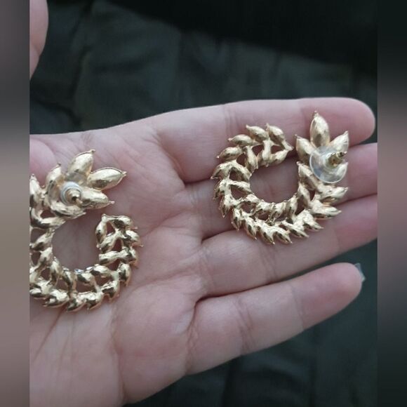 Red Gold Plated Crystal Leaves Swirl Earrings - Picture 4 of 5